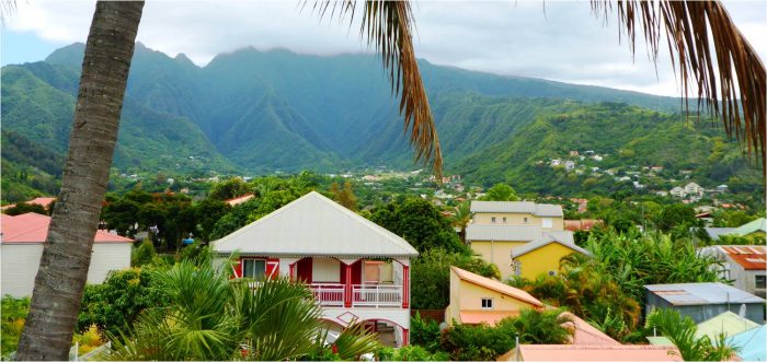 Village entre-deux