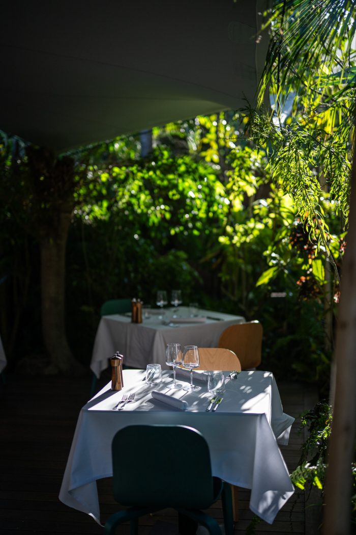 hôtellerie à la fois accueillante et mesurée